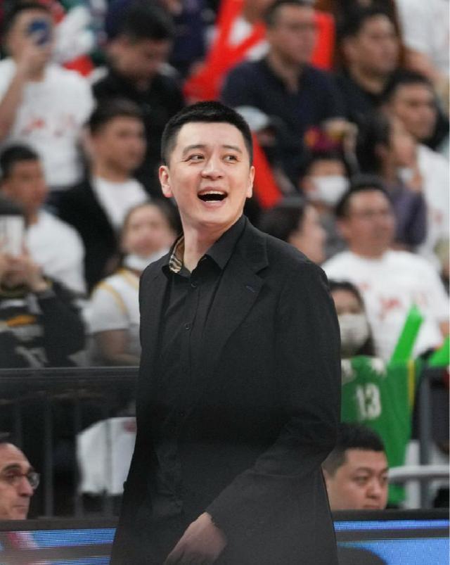 乐鱼官网-杨鸣辞职 川辽之战两名“救火队长”将展开交锋